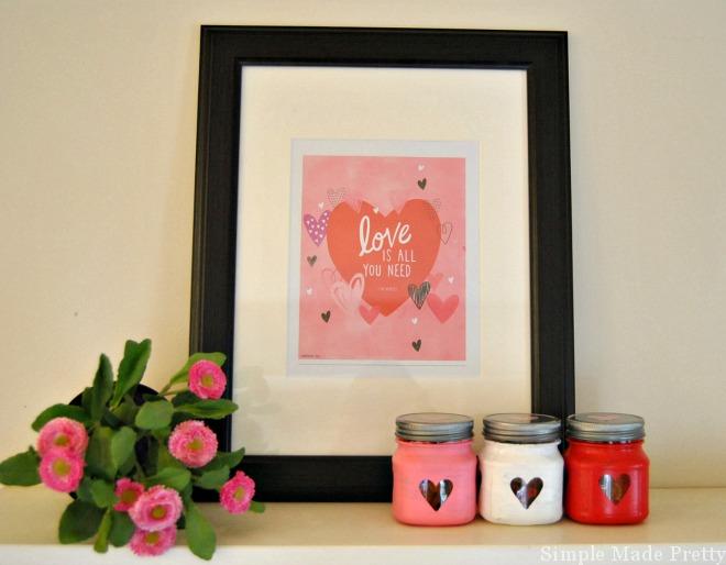 Here are some DIY Valentine Treat Jars using American Greetings Valentine's Day Products! DIY Valentine's Day gift, Romantic Valentine's Day gift, Free Printable Valentine, Printable Valentine tags, Printable Valentine Cards, American Greetings