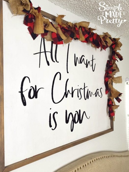 Burlap fabric crafts, burlap fabric DIY ideas, burlap fabric home decor, how to make burlap fabric crafts, burlap fabric by the yard, cheap burlap fabric, buffalo plaid Christmas, buffalo plaid decor, where to buy burlap fabric, where to get burlap fabric #Burlapdecor #ModernBurlap #BurlapBanner