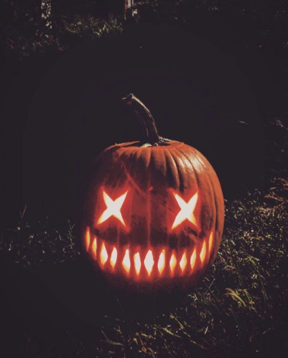 EASY Halloween Pumpkin Carving Ideas