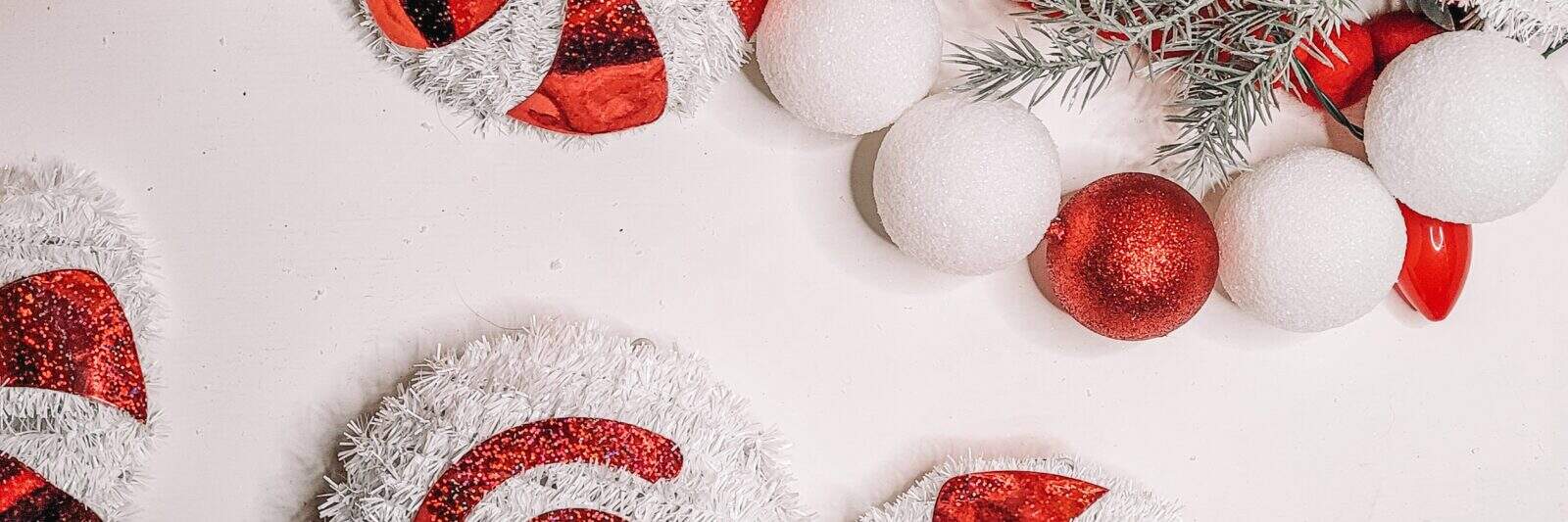 Dollar Tree DIY Giant Peppermint Decor (4)