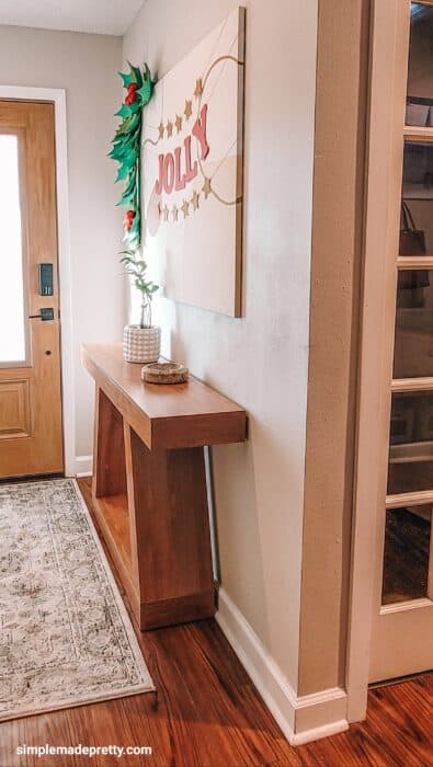 Dollar Store DIY Cricut Christmas Entryway (4)