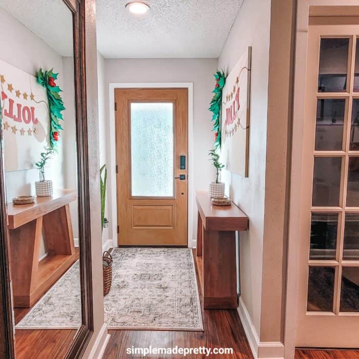 Dollar Store DIY Cricut Christmas Entryway (4)